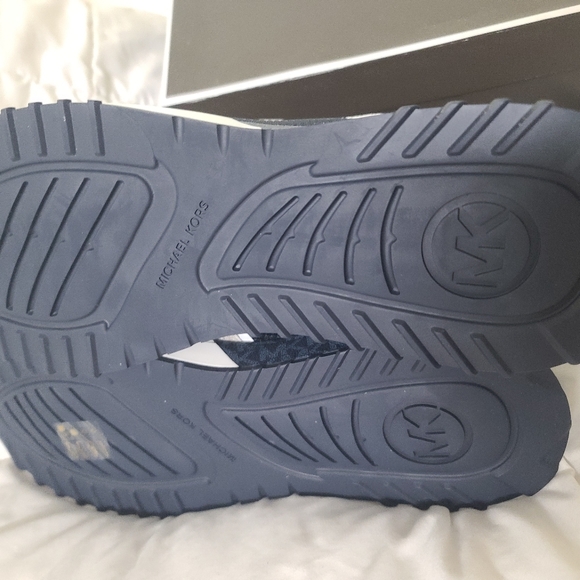 MICHAEL KORS MAN SHOE - Picture 5 of 10